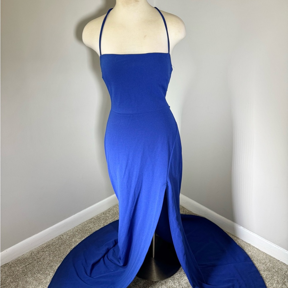 Elegant Blue Evening Gown